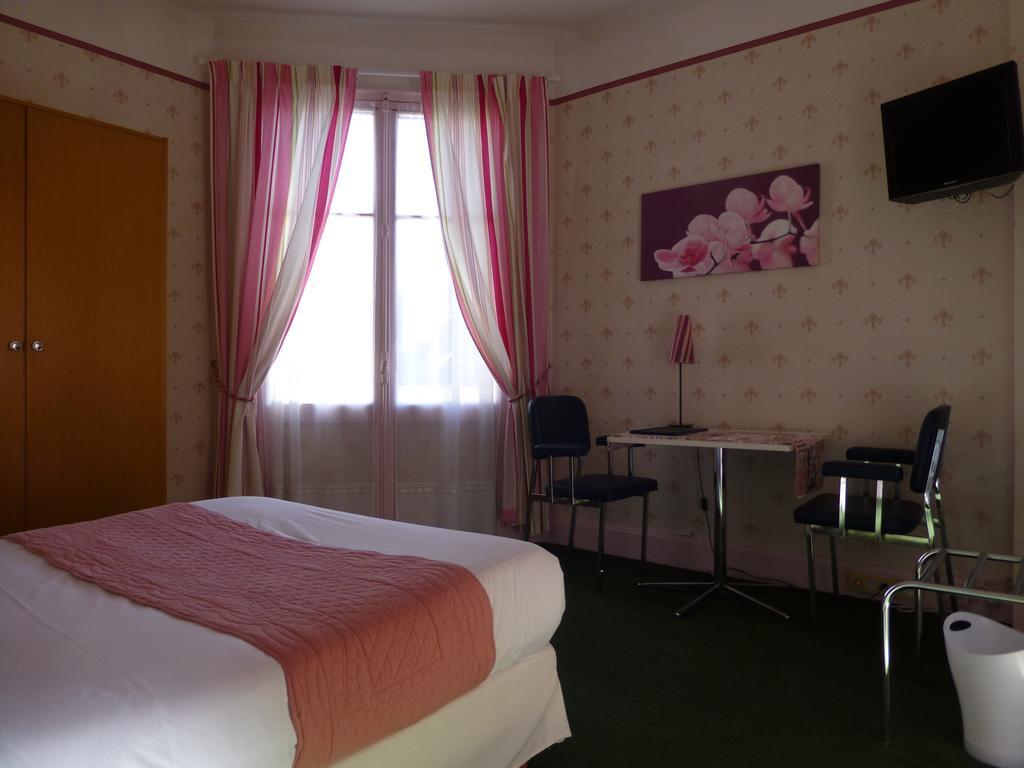 Hotel Trianon Vichy Pokoj fotografie