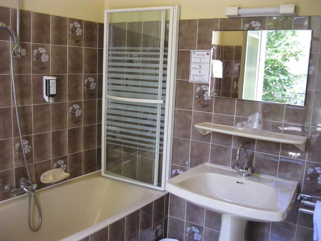 Hotel Trianon Vichy Pokoj fotografie