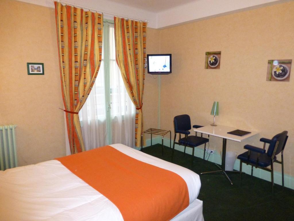 Hotel Trianon Vichy Pokoj fotografie