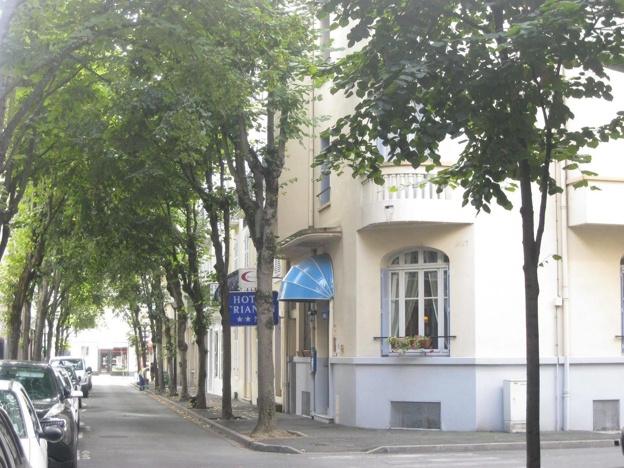 Hotel Trianon Vichy Exteriér fotografie
